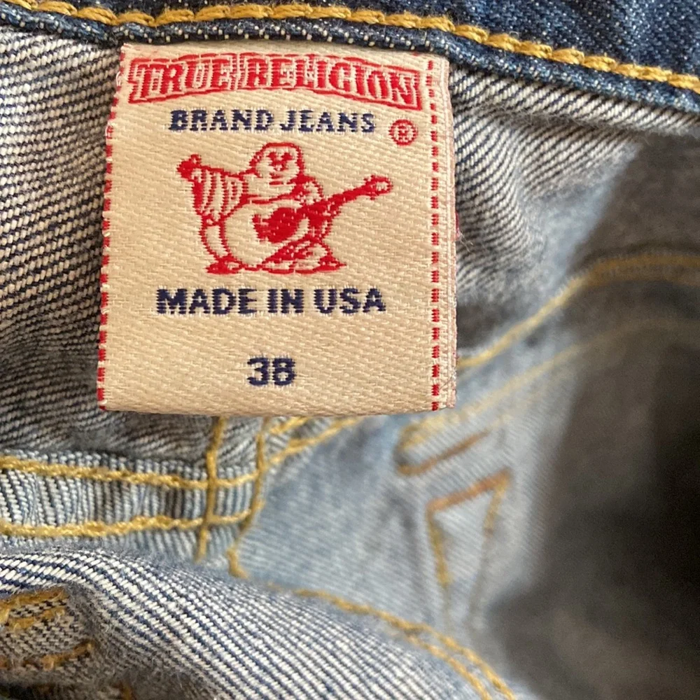 True Religion Bootcut Sz 38